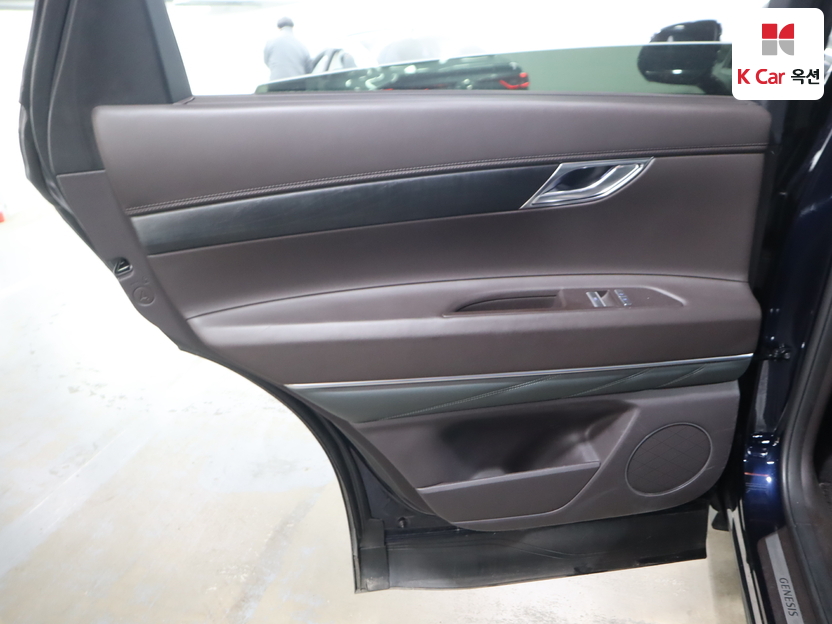 جينسس - GV80 - Image 24