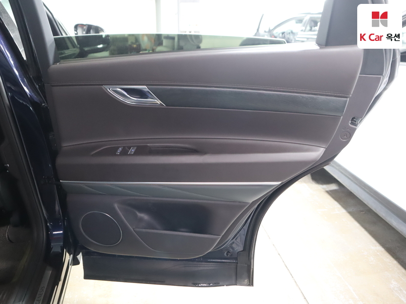 جينسس - GV80 - Image 33