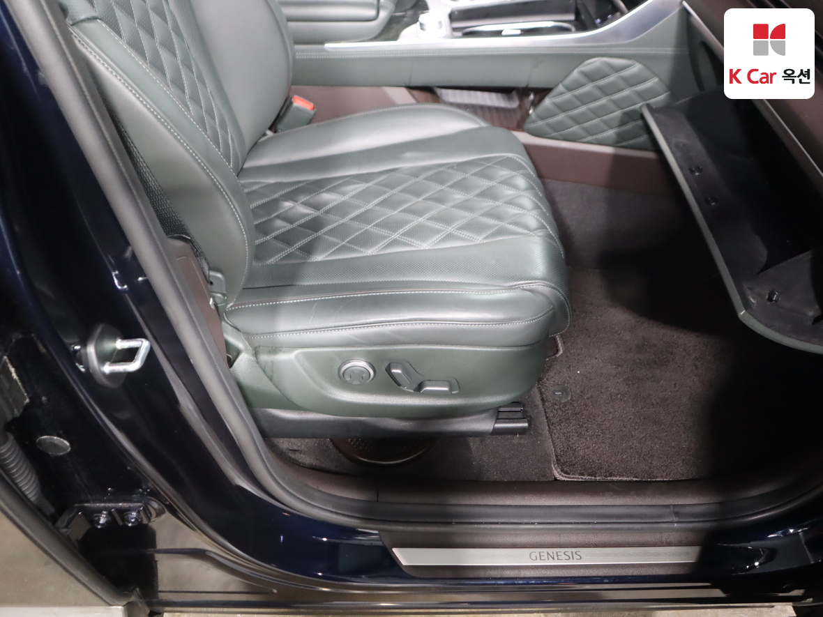 جينيسيس GV80 2023 - صورة 37