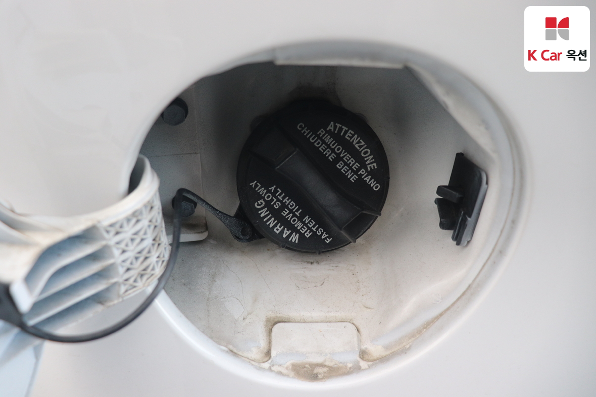 Hyundai Elantra 2013 - Image 23