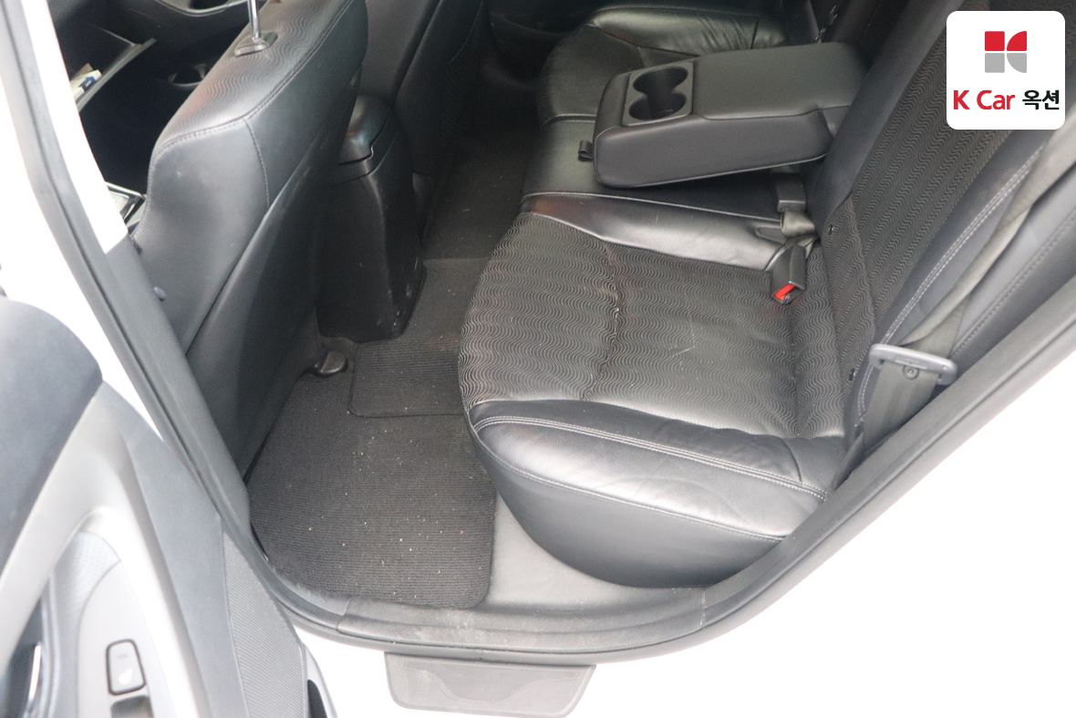 Hyundai Elantra 2013 - Image 22