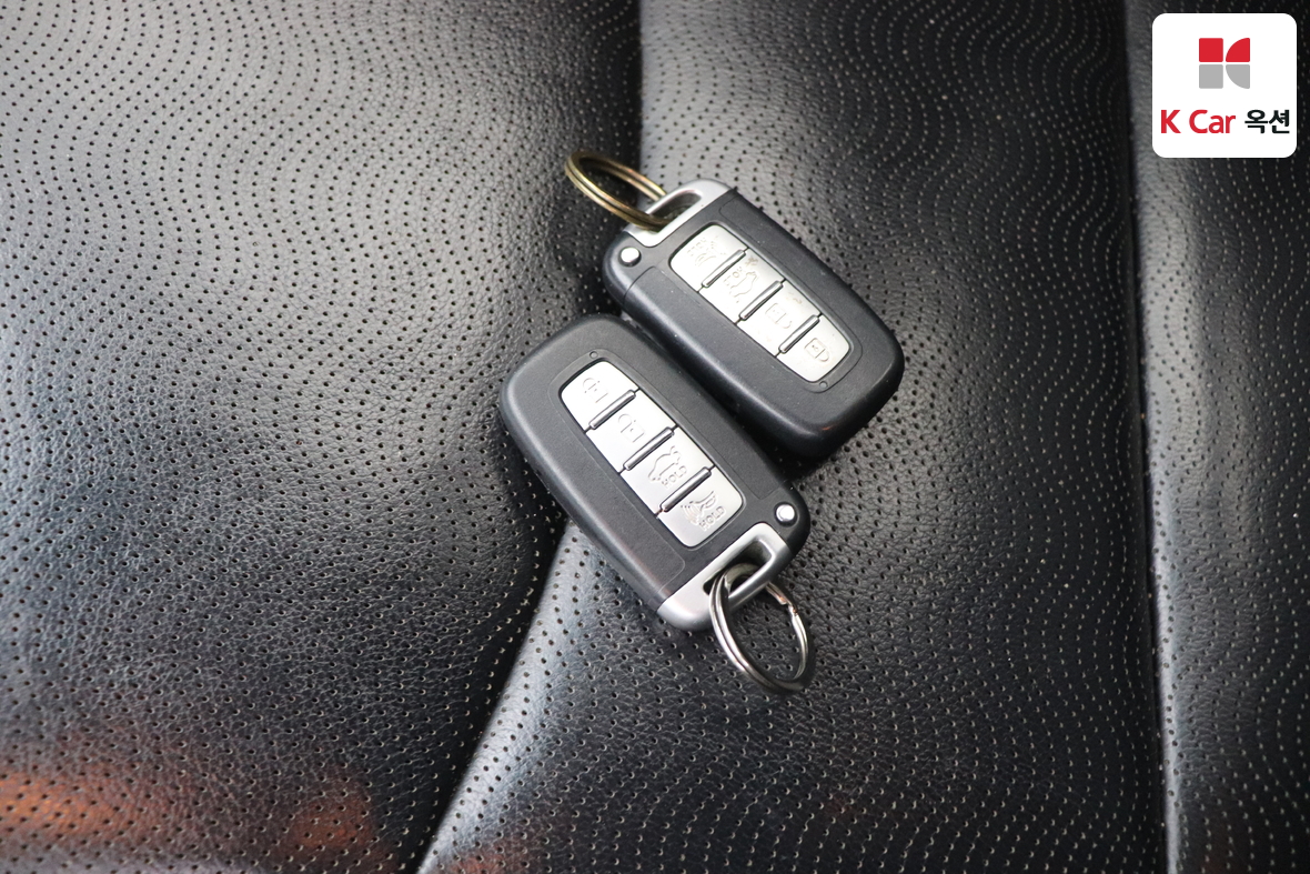 Hyundai Elantra 2013 - Image 17