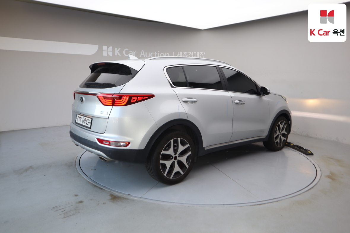 Kia Sportage 2016 - Image 2