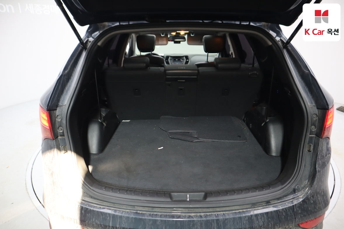 Hyundai Santa Fe 2015 - Image 26