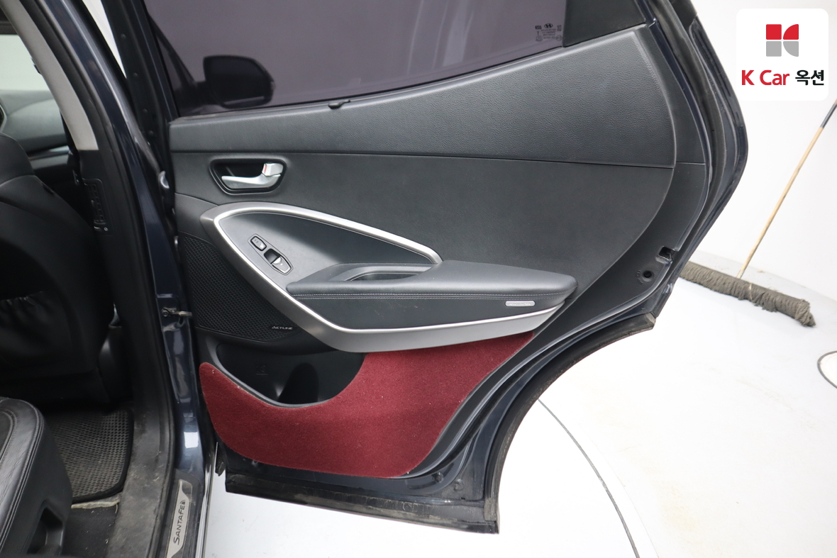 Hyundai Santa Fe 2015 - Image 28
