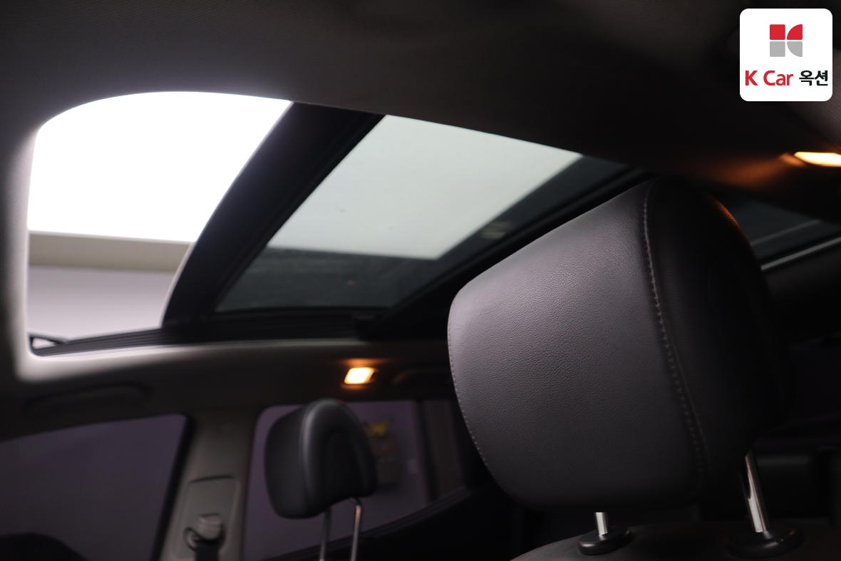 Hyundai Santa Fe 2015 - Image 21