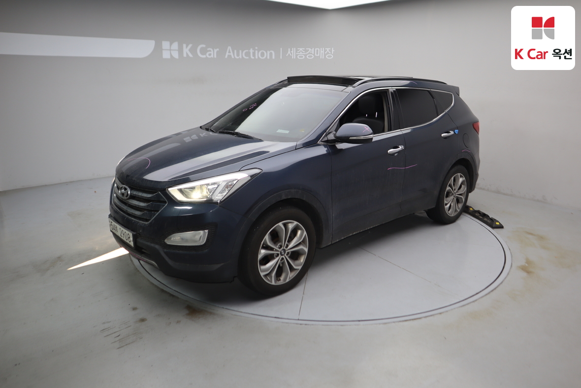 Hyundai Santa Fe 2015 - Image 1
