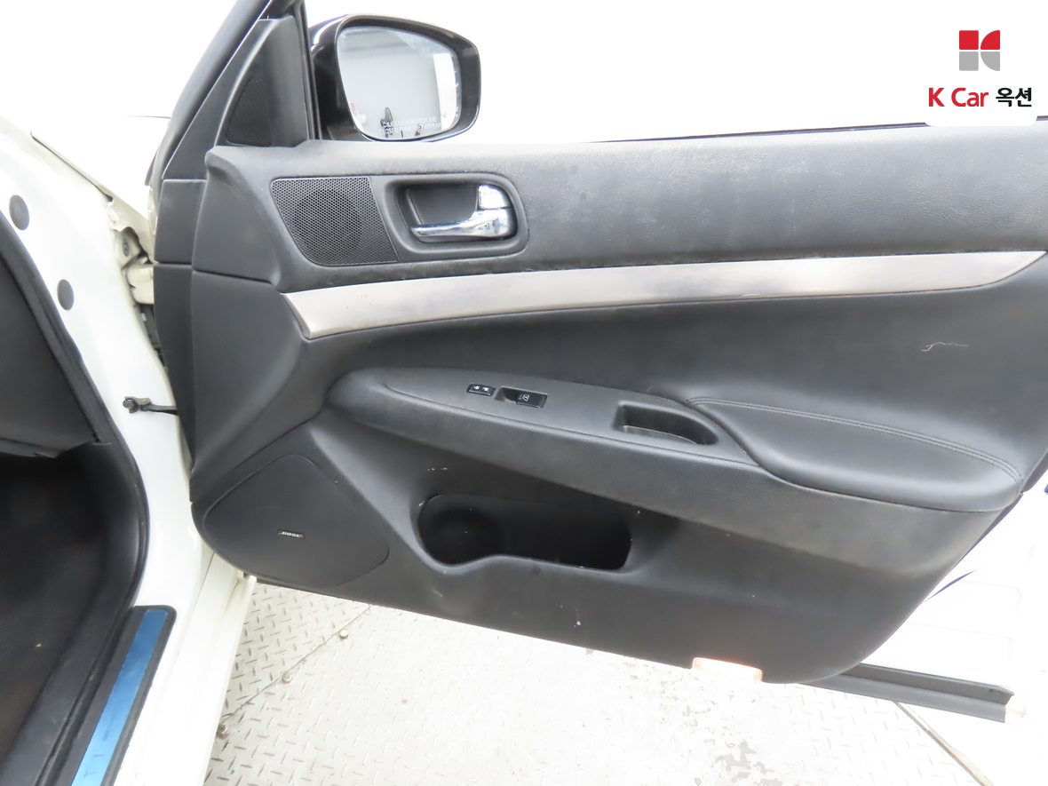 NISSAN 인피니티 G25 - 31