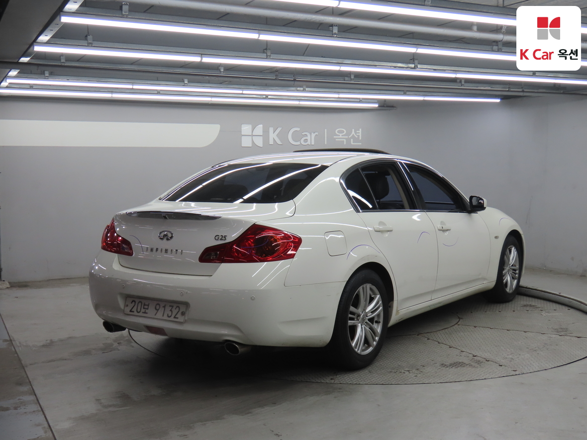 NISSAN 인피니티 G25 - 2