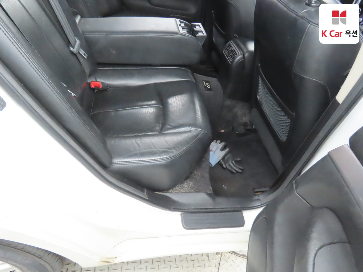NISSAN 인피니티 G25 - 30