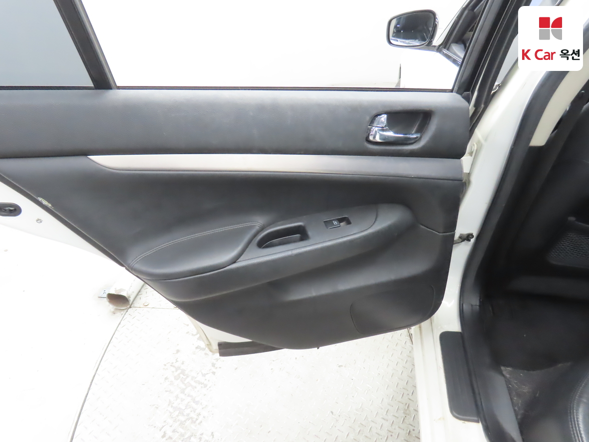 NISSAN 인피니티 G25 - 25