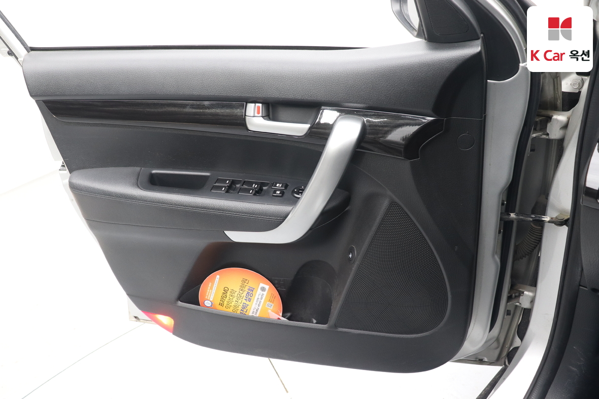 Kia Sorento 2010 - Image 8