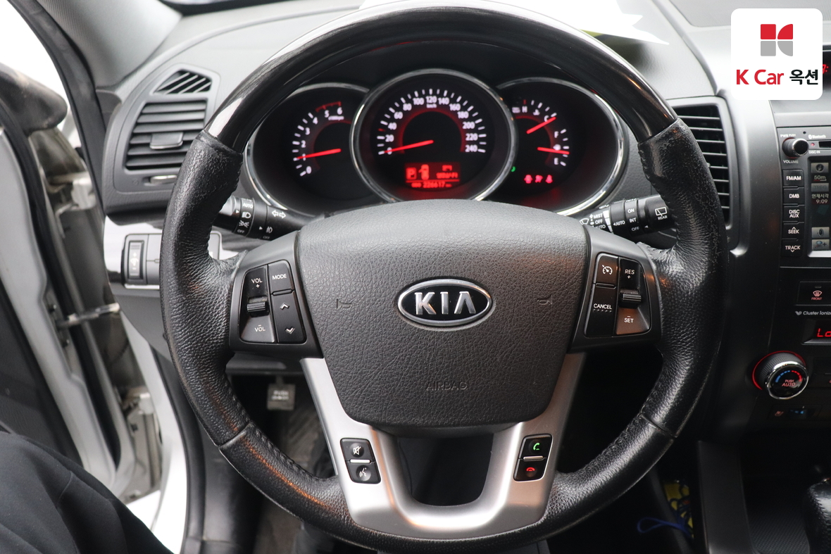 Kia Sorento 2010 - Image 10
