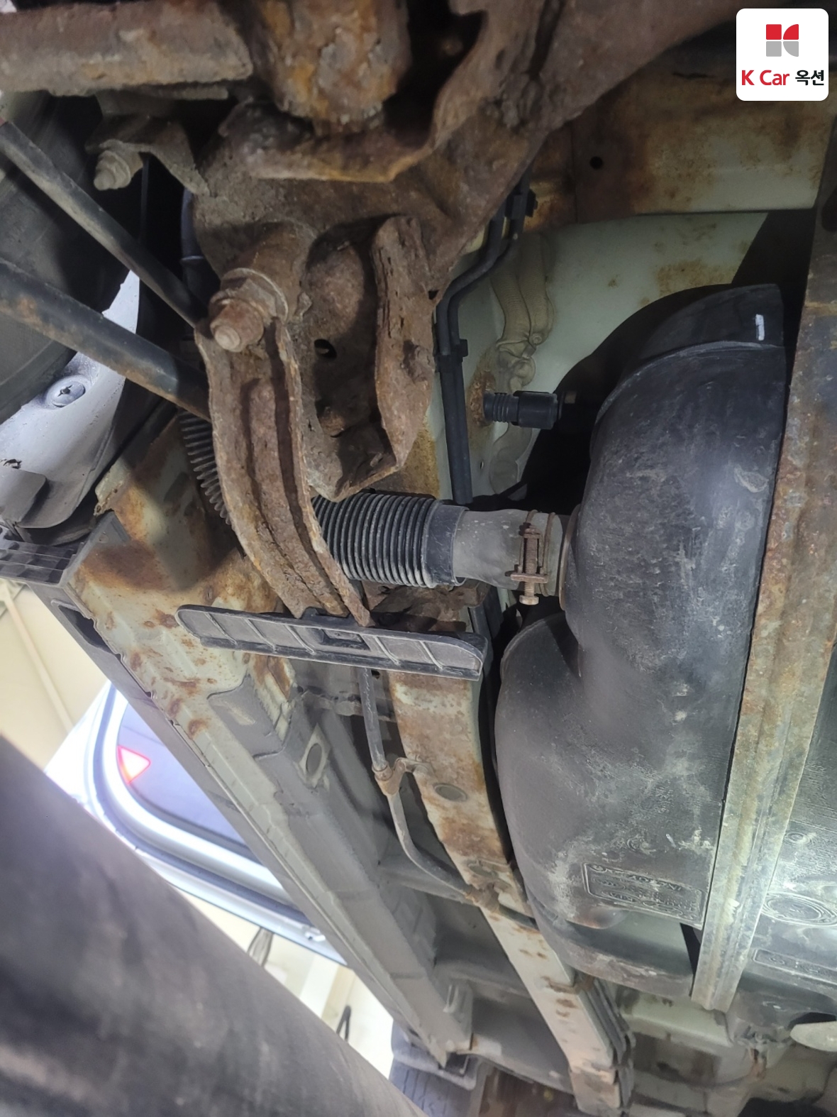 Kia Sorento 2010 - Image 42