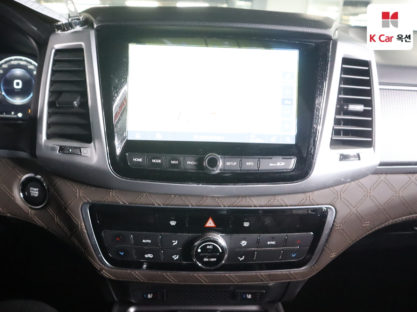 سانغ يونغ - ليف - Image 6