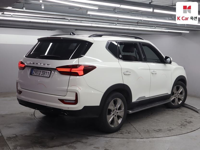 سانغ يونغ - ليف - Image 2