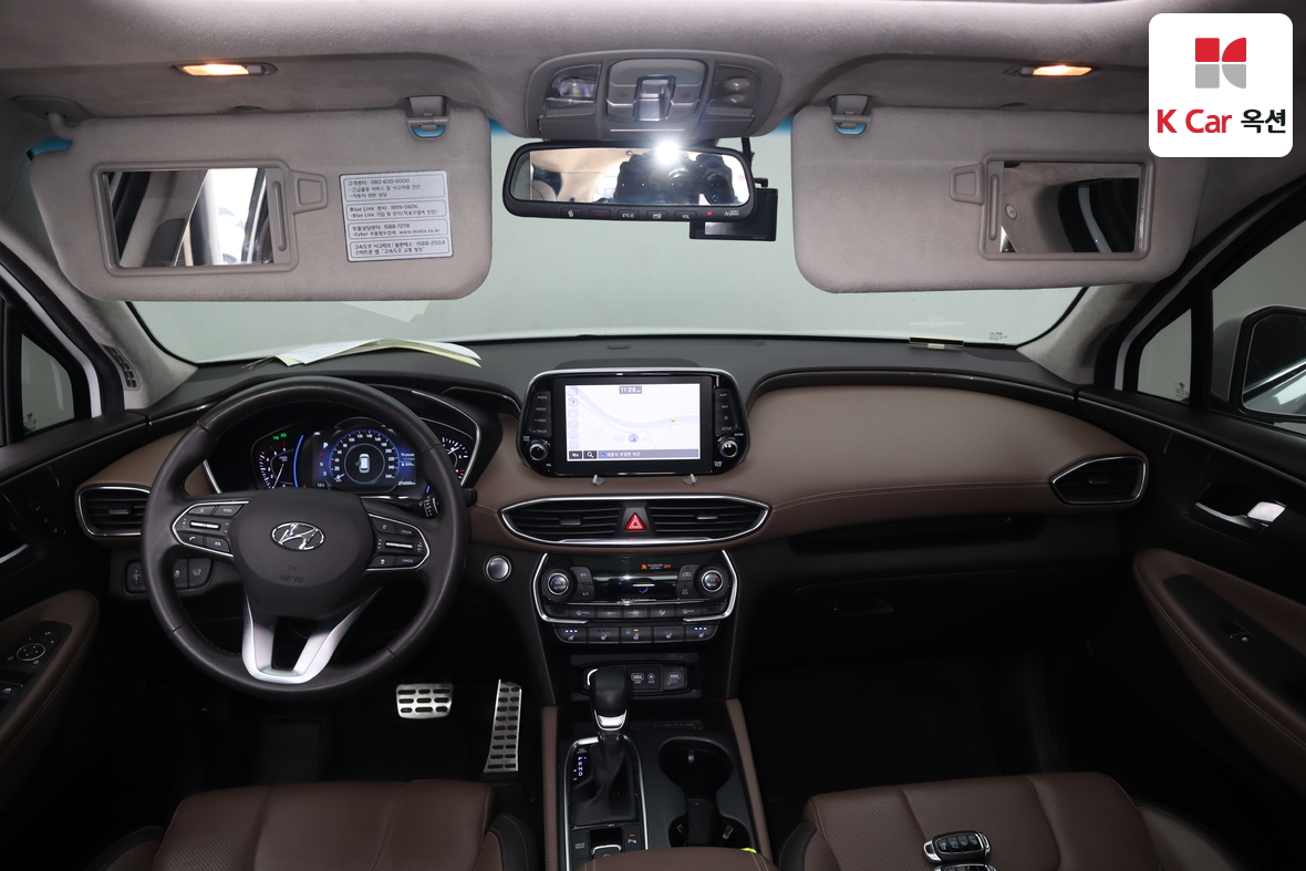 Hyundai Santa Fe 2019 - Image 3