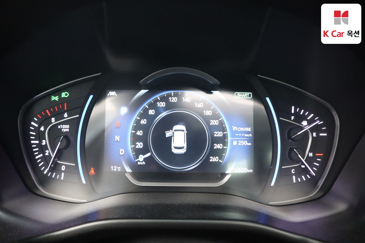Hyundai Santa Fe 2019 - Image 5