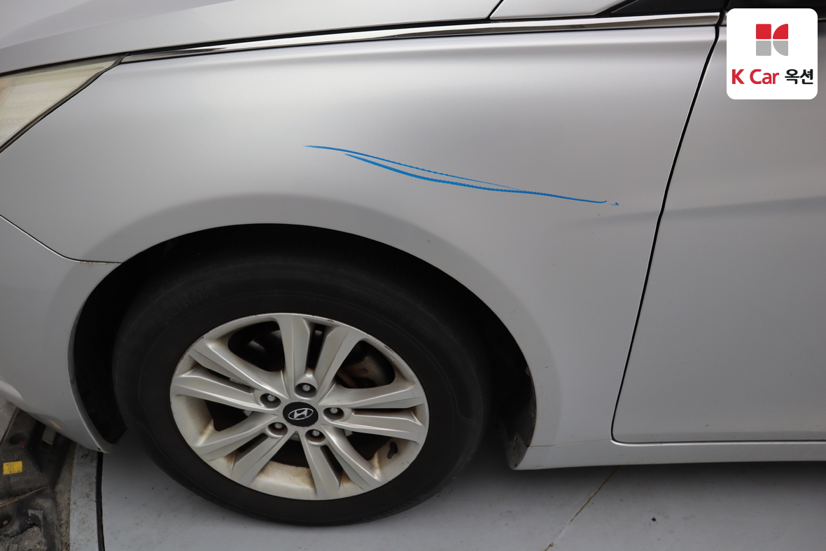 Hyundai Sonata 2012 - Image 40