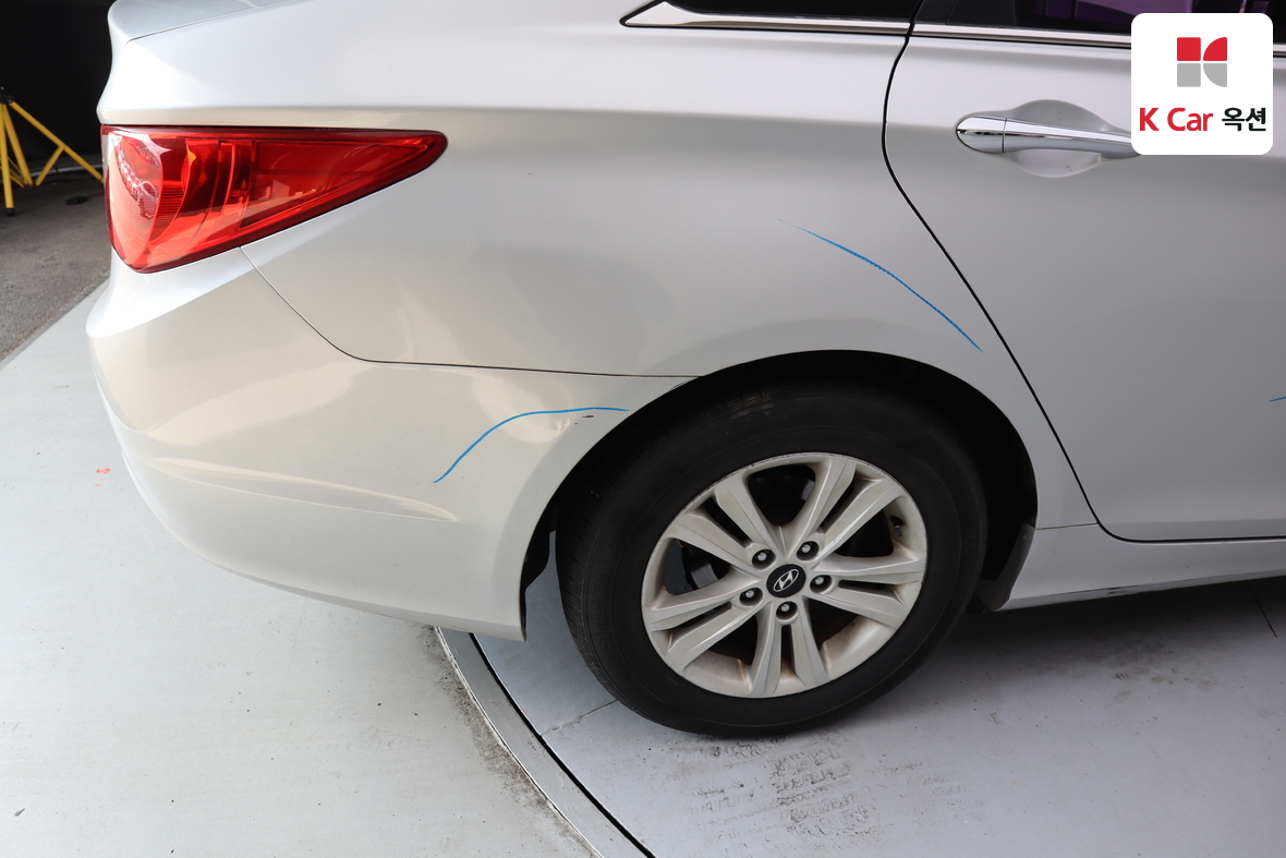 Hyundai Sonata 2012 - Image 35