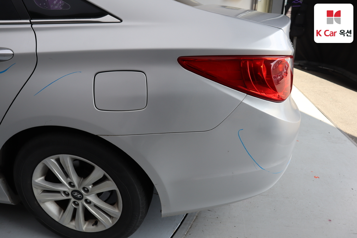 Hyundai Sonata 2012 - Image 43