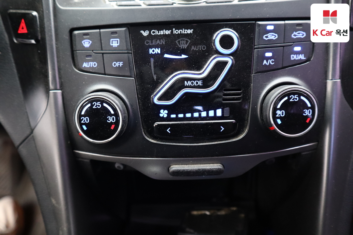 Hyundai Sonata 2012 - Image 14