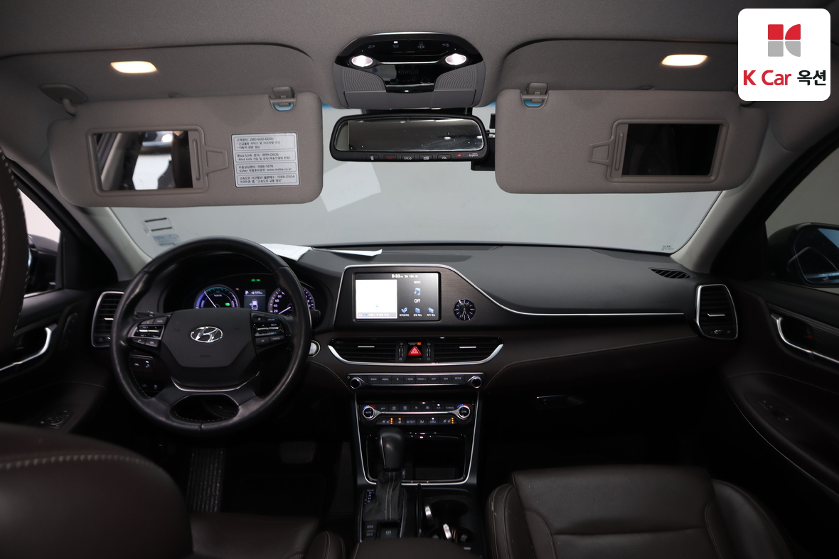 Hyundai AZERA 2019 - Image 3
