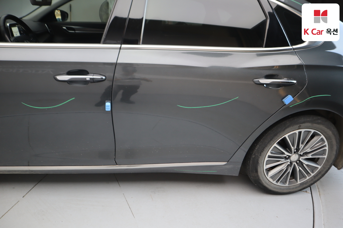 Hyundai AZERA 2019 - Image 36