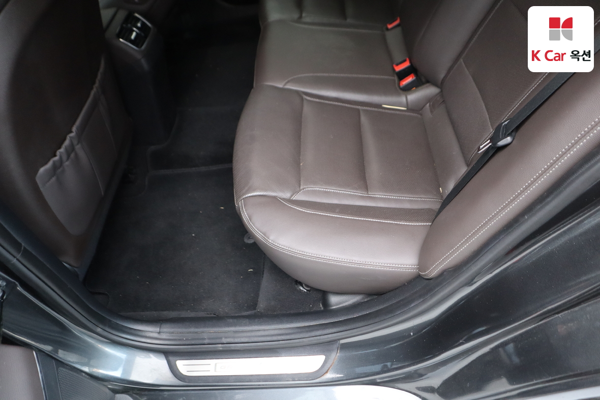 Hyundai AZERA 2019 - Image 22