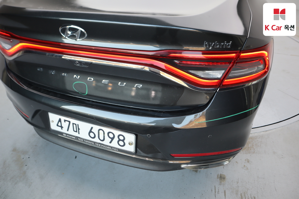 Hyundai AZERA 2019 - Image 39