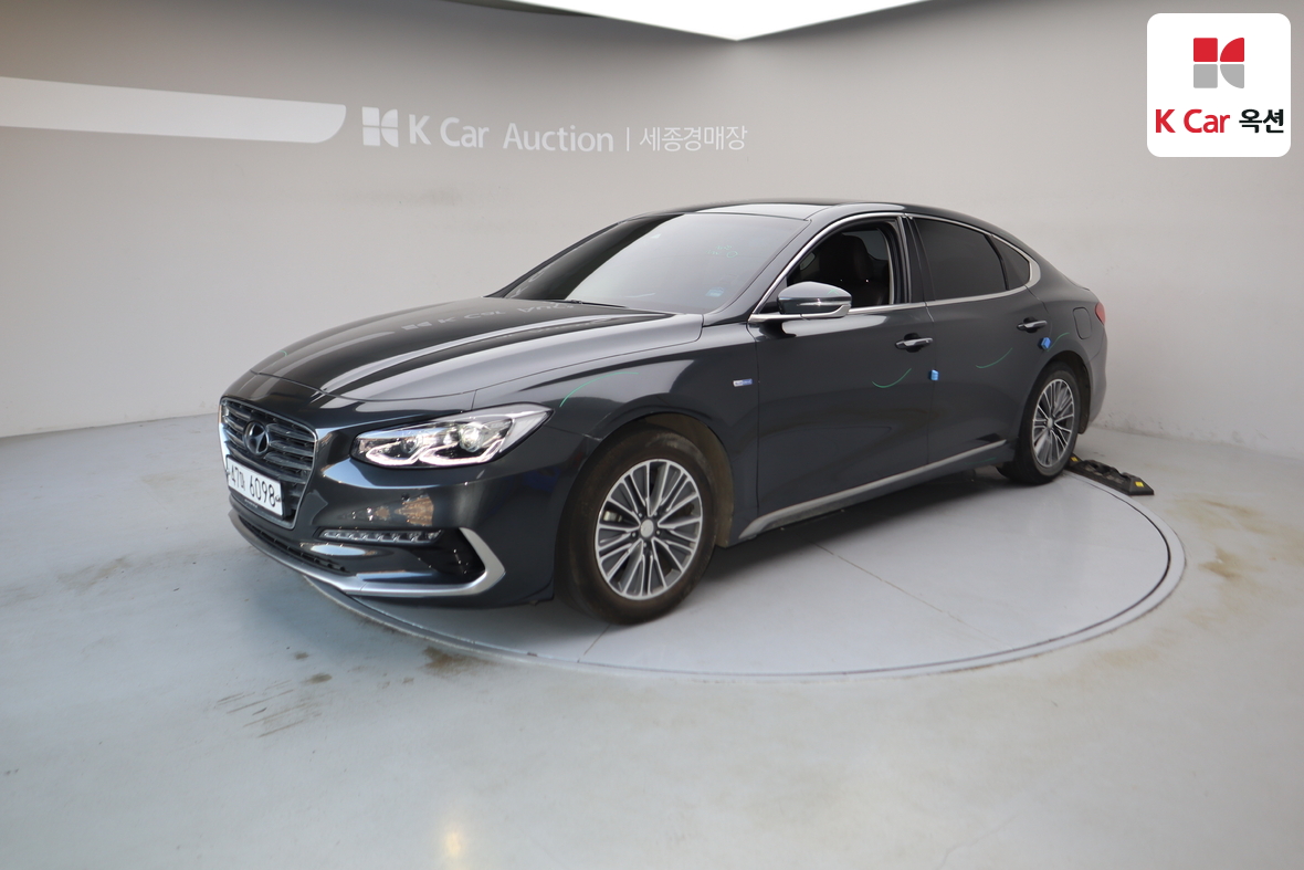 Hyundai AZERA 2019 - Image 1