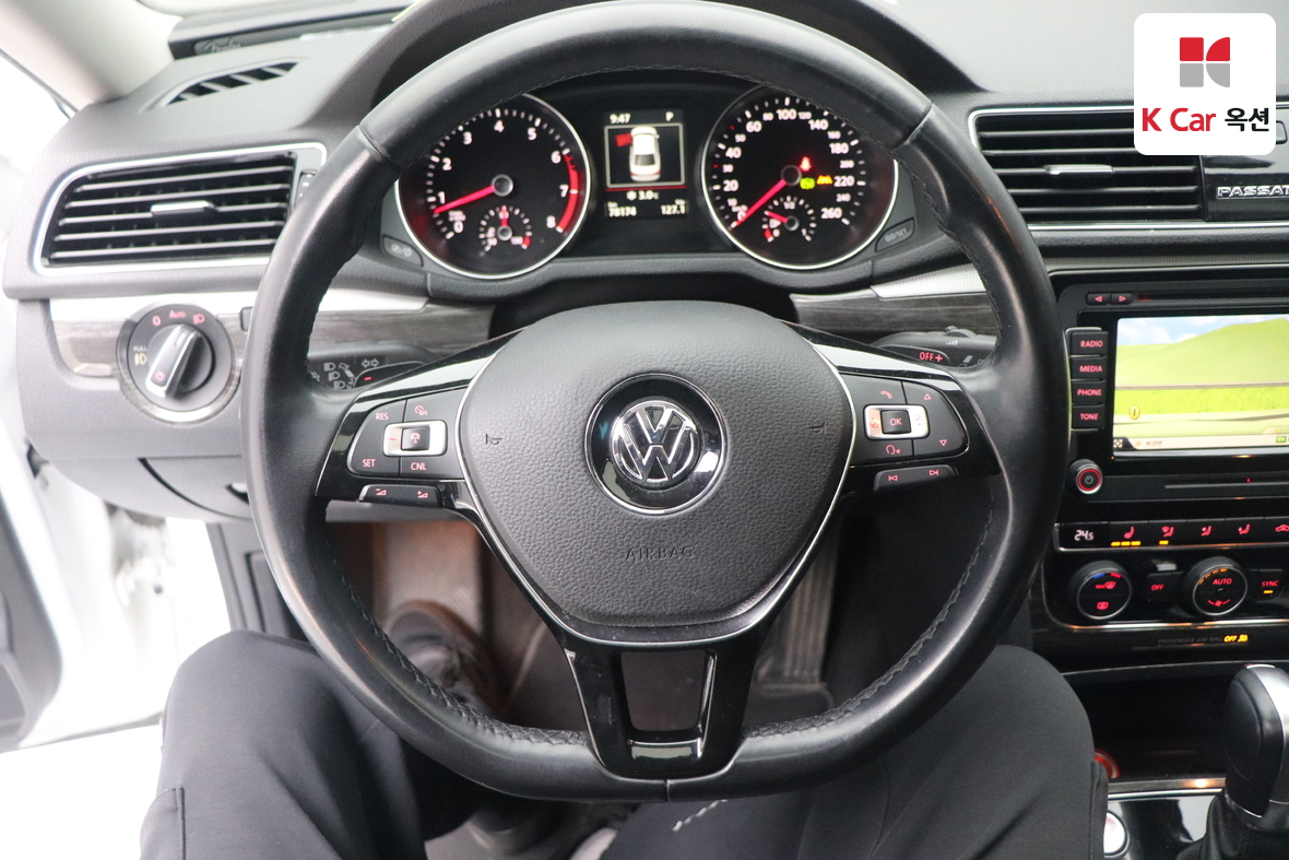 Volkswagen Passat 2018 - Image 10