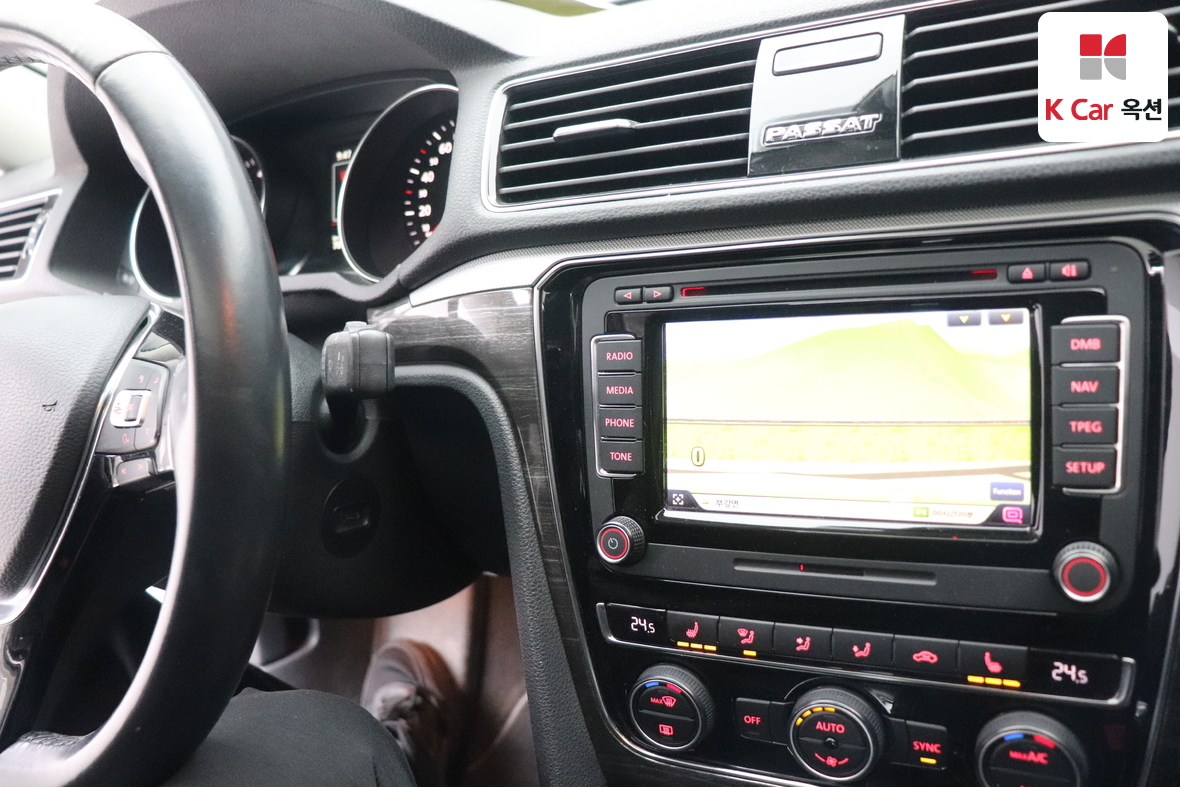 Volkswagen Passat 2018 - Image 11