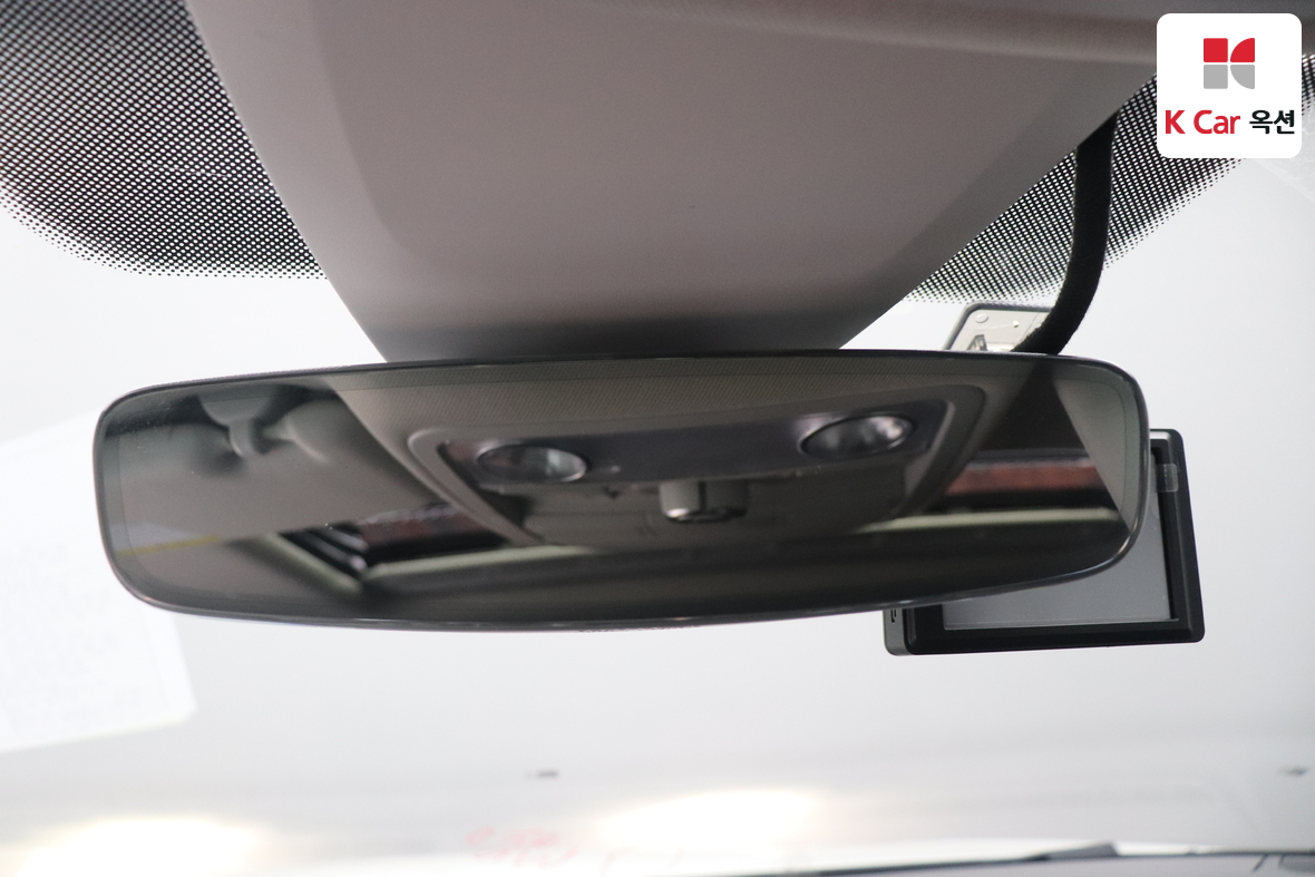Volkswagen Passat 2018 - Image 12