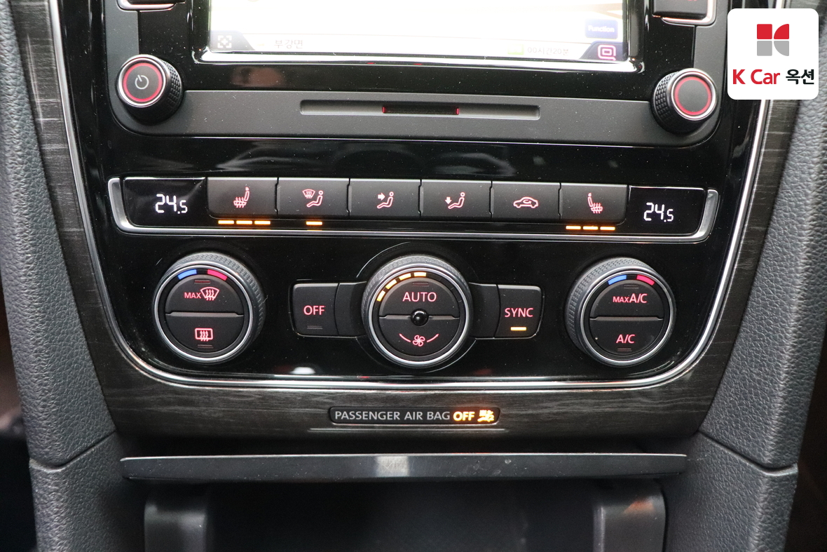 Volkswagen Passat 2018 - Image 15