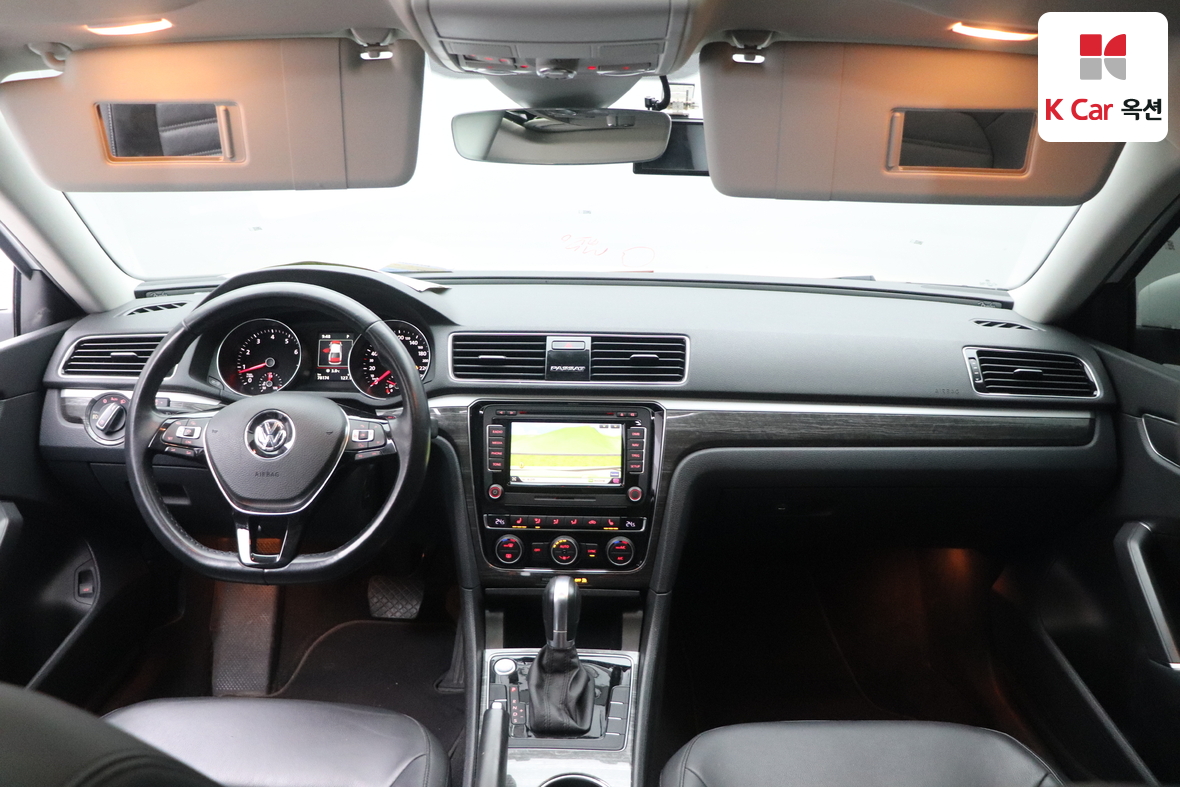 Volkswagen Passat 2018 - Image 3