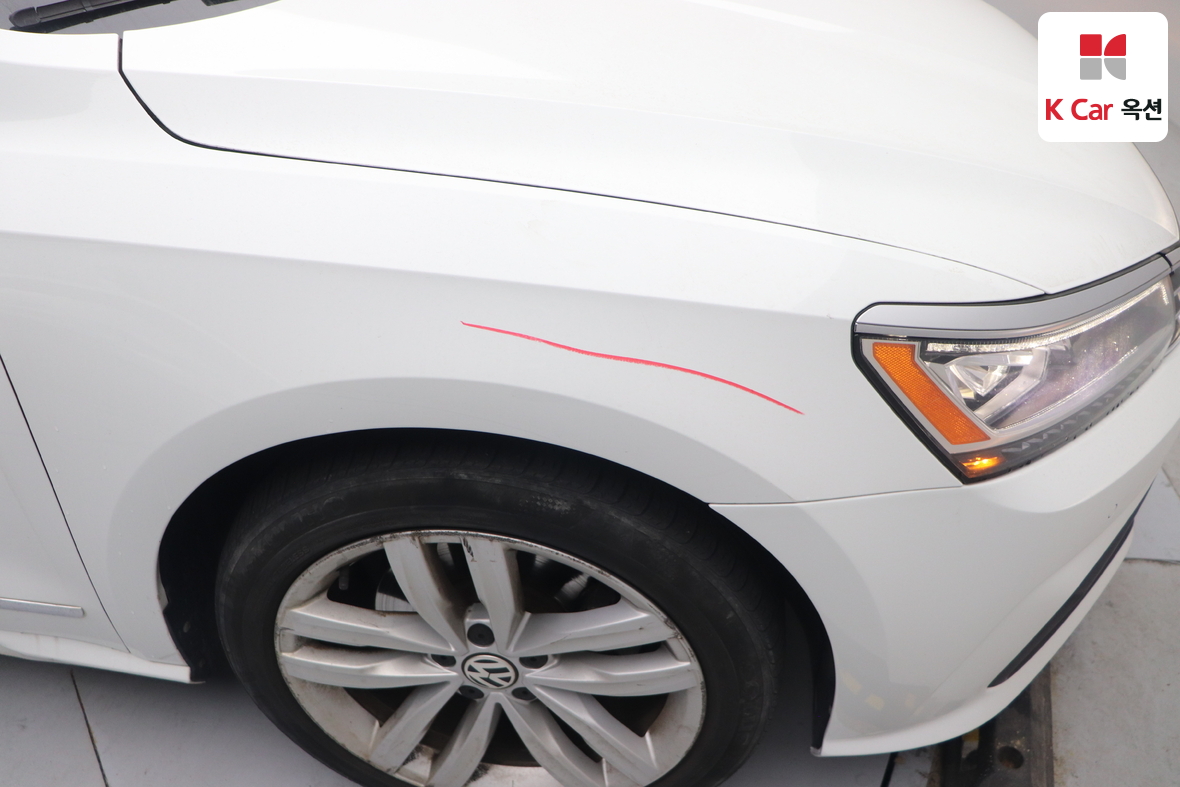 Volkswagen Passat 2018 - Image 40