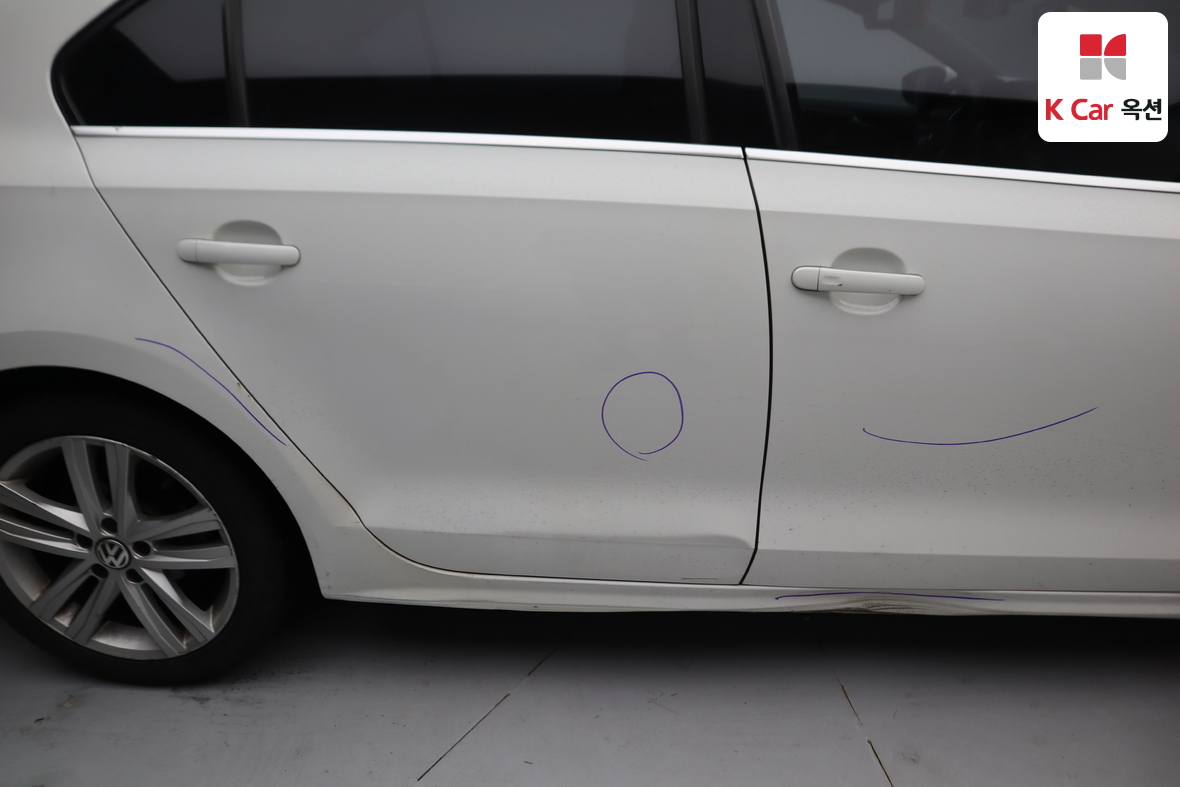 VOLKSWAGEN 제타 - 38