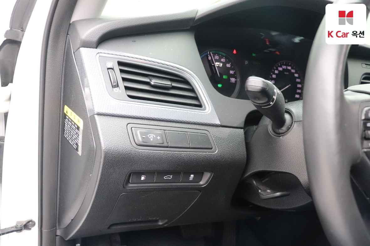 Hyundai Sonata 2016 - Image 9