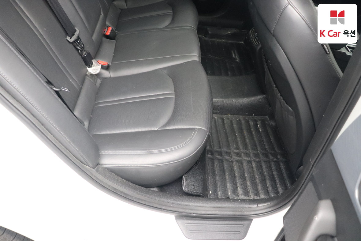 Hyundai Sonata 2016 - Image 30