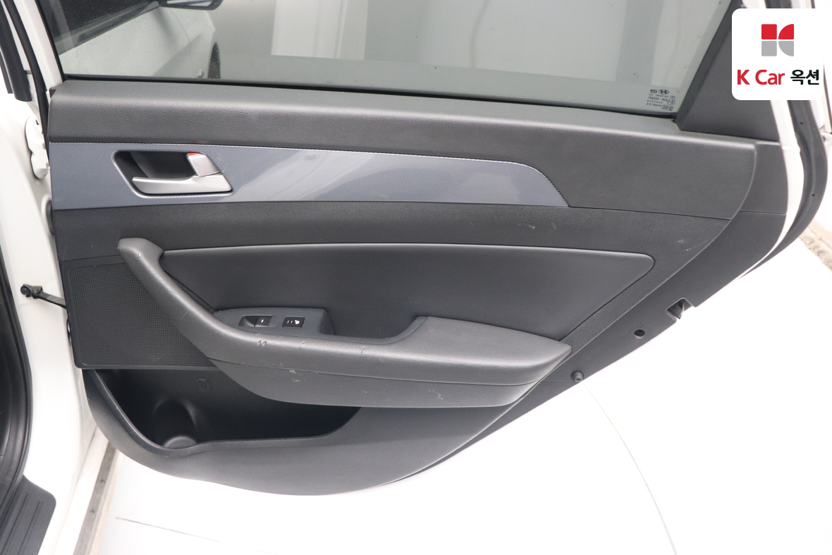 Hyundai Sonata 2016 - Image 29
