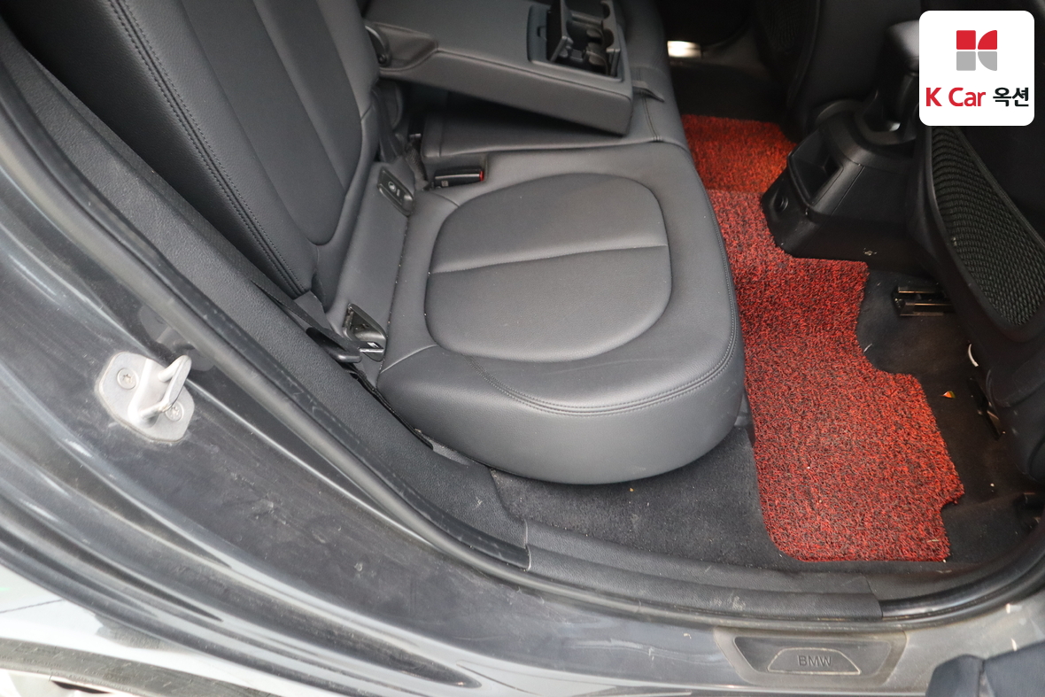 BMW 2 Series 2019 - Image 33