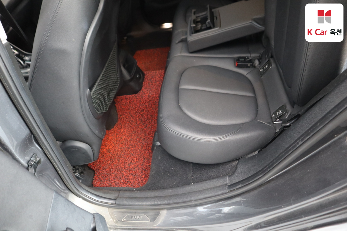 BMW 2 Series 2019 - Image 27