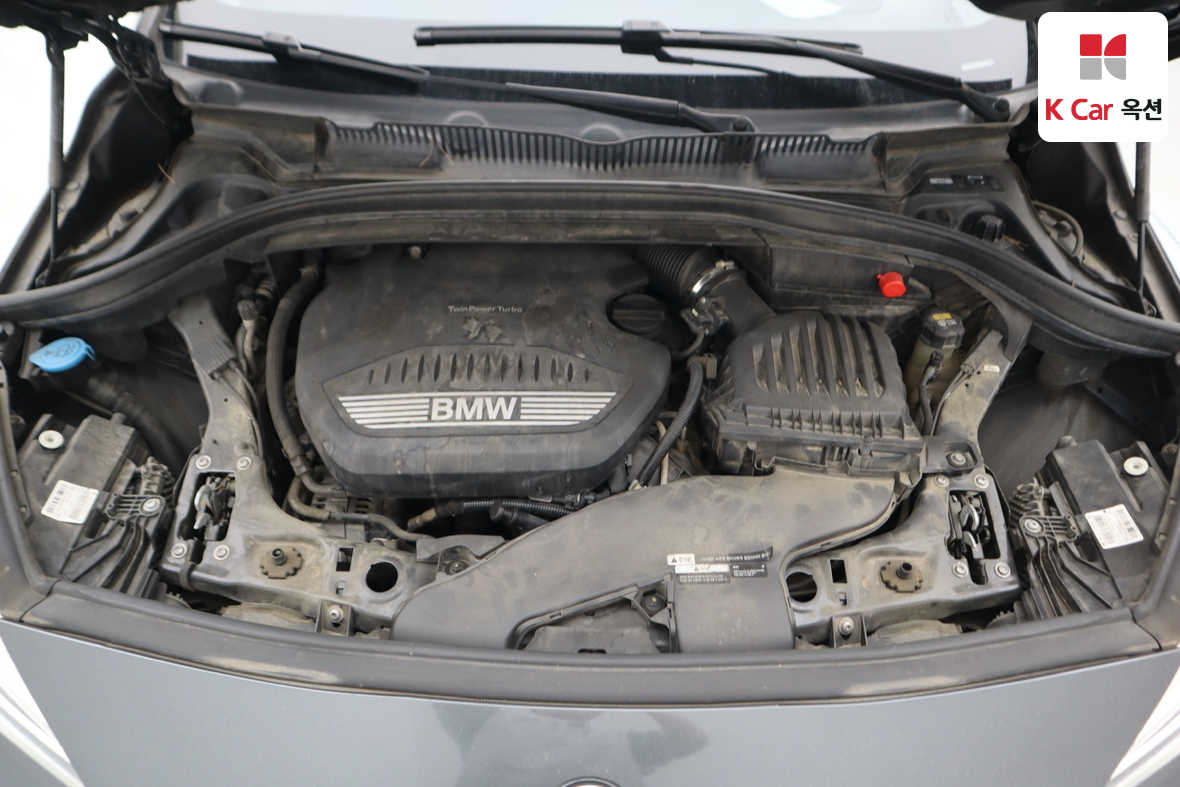 BMW 2 Series 2019 - Image 38