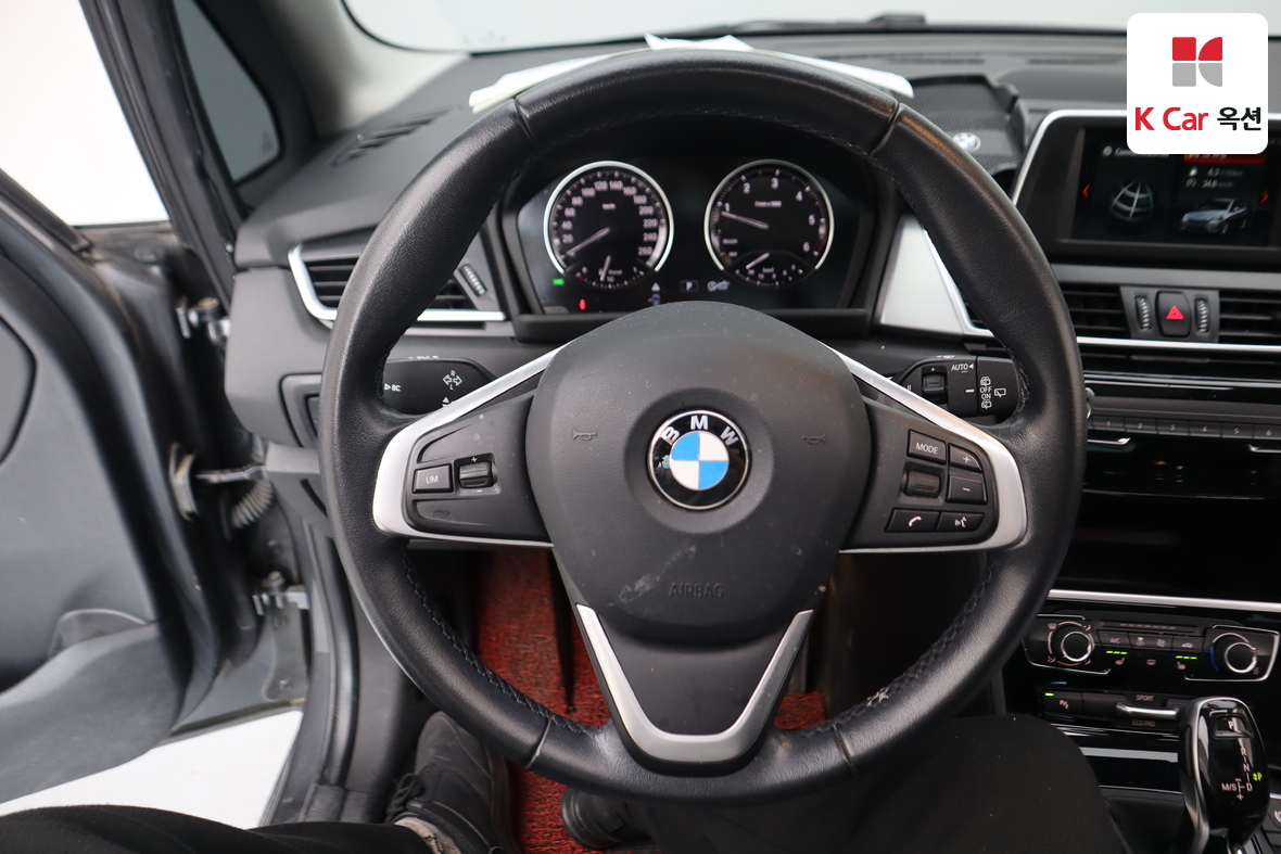 BMW 2 Series 2019 - Image 10