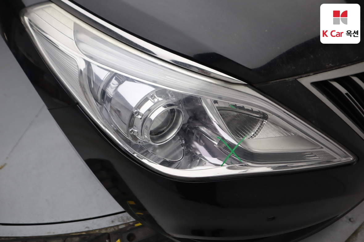 Hyundai AZERA 2012 - Image 45