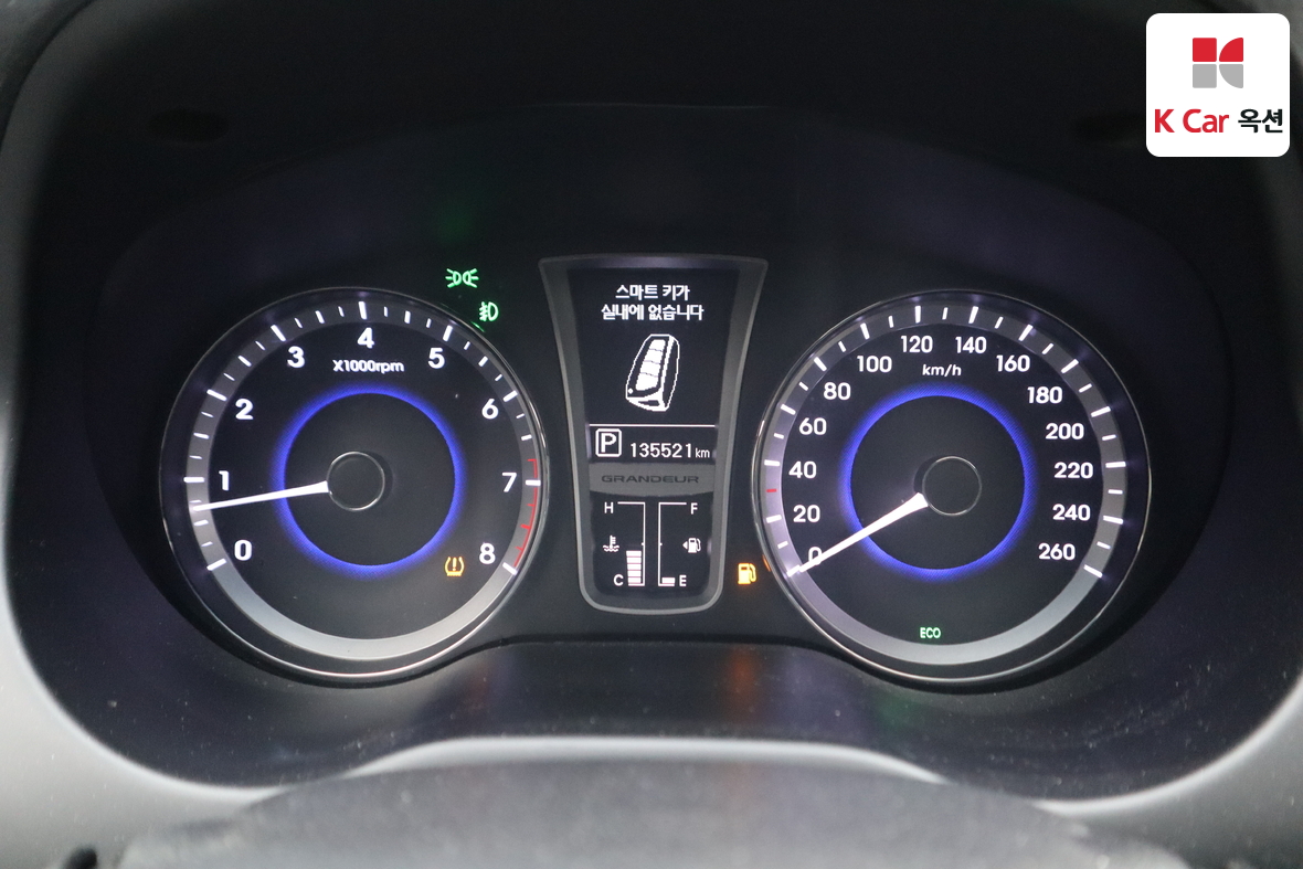 Hyundai AZERA 2012 - Image 5