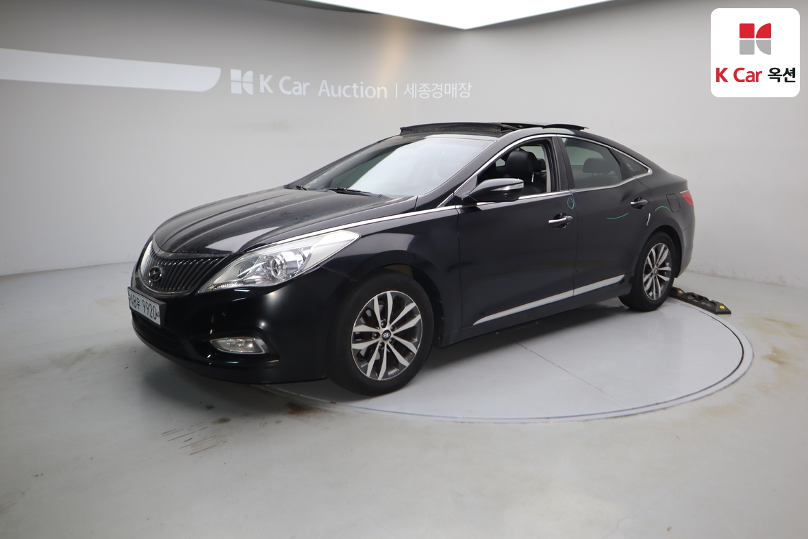 Hyundai AZERA 2012 - Image 1