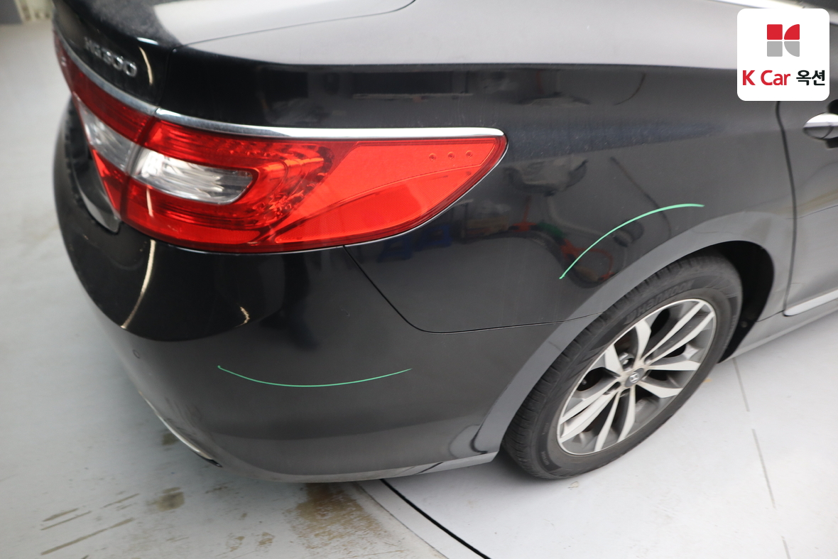 Hyundai AZERA 2012 - Image 40