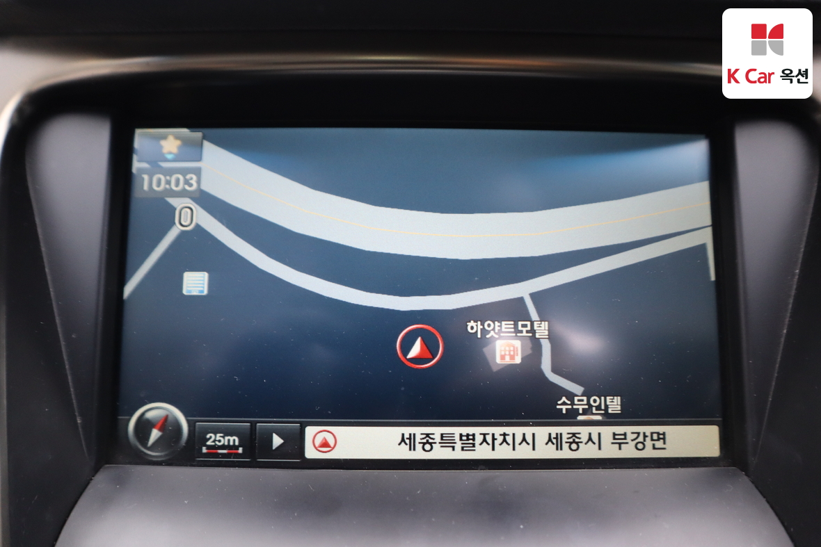 Hyundai AZERA 2012 - Image 14